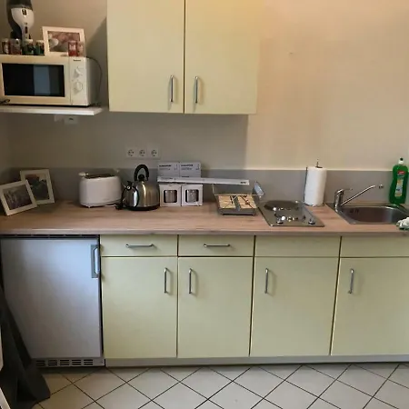Apartment Kleines ,feines Apartement Im Waldstrassenviertel